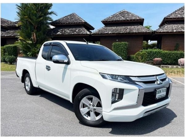 MITSUBISHI TRITON MEGACAB 2.5 GLX เกียร์ธรรมดา ปี2021